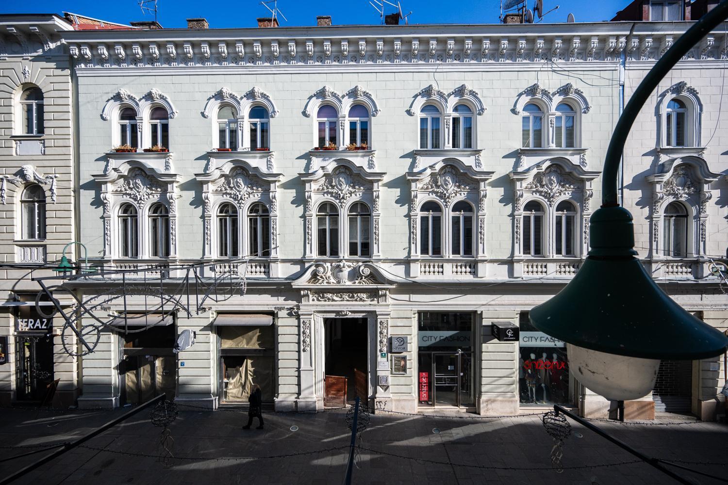 Modern And Design Apartments Near Cathedral Sarajevo Exterior photo
