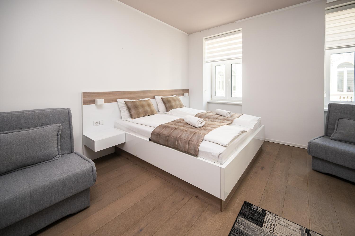 Modern And Design Apartments Near Cathedral Sarajevo Exterior photo